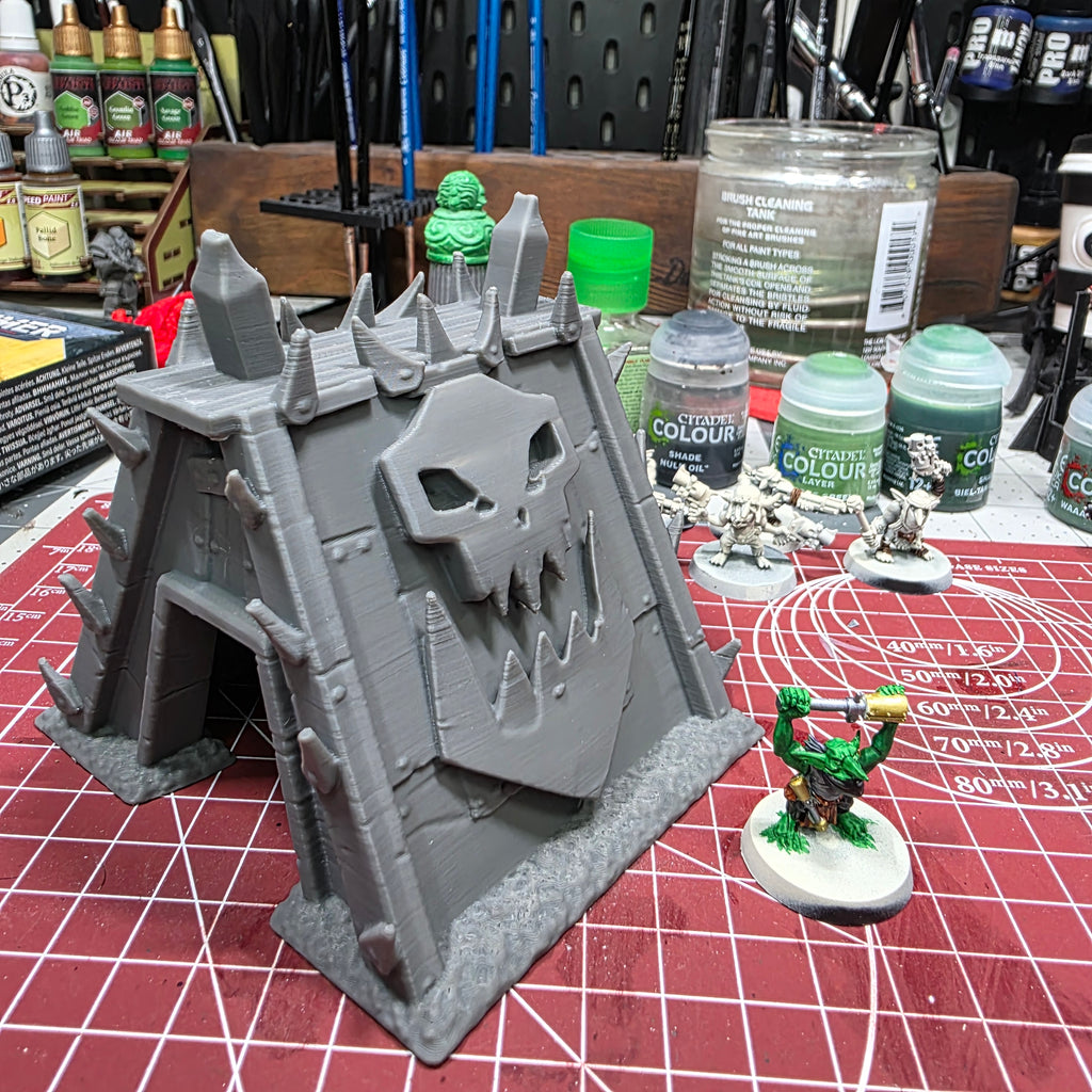 The Warboss, Orc Camp Headquarters Terrain: 90mm (compatable with D&D, Pathfinder, Frostgrave, SciFi, Fantasy)